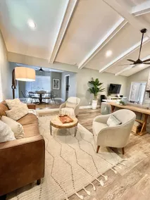Sleeps 10 - 4 BR - Near I-10 & Mobile Bay + Porch - Image 2