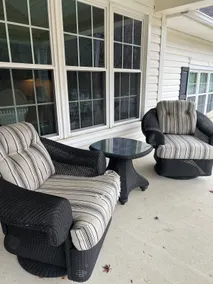 Spacious 3BR Home • Near Jenny Wiley - Image 2