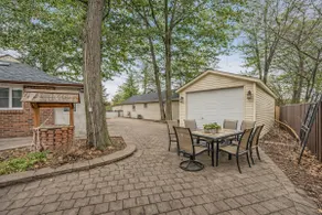 Private Wasaga Retreat Just 1.5min Walk To Beach! - Image 4