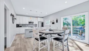 Modern 4BR Retreat • Sleeps 8+ • Spa Tub - Image 4