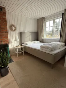 Apartment in scenic area - Image 2