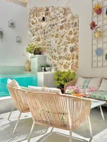 Village house with amazing pool - Image 4