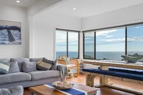 Noahs 46 Cliff Road - Image 3