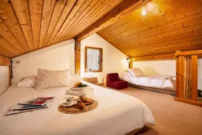 Chalet des Cristaux cosy alpine style for 5 - Happy Rentals - Image 5