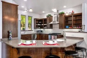 Beautiful Lake Area Home, Gas Grill - Close to Downtown Florence & Dunes - Image 3