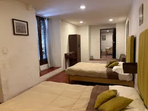 Historic downtown, high-speed WiFi, 2BR - Image 4