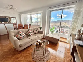 401-Charming apartment with balcony/stunning views - Image 3