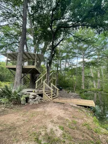 House On Private Creek W/ Treehouse, Yard, Firepit - Image 4