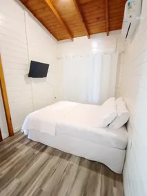 Air-conditioned House, Balcony, Great Location - Image 4