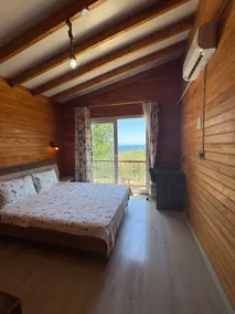 2+1 wooden house with sea view in KaraburunBoyabağ - Image 4