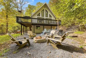 BLVCK Cabin 2 near Falls w/HotTub, Sauna & Game Room - Image 5