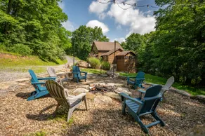 Dog Friendly Getaway w/ Fire Pit & Game Room - Image 5