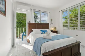Beach House/ Pool/ Pool table/ 5 beds/ Combate PR - Image 4