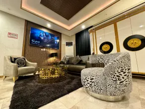 Versace (1) pool/jacuzzi/sauna/cinema/game room - Image 5