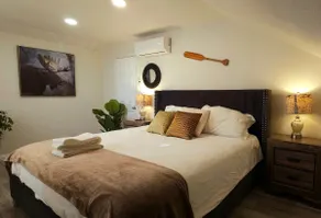 Private Entrance kingbed close Oldtown Alhambra! 2 - Image 3