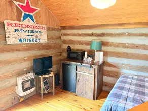 Historic Cabin w/ High Speed WiFi - Image 4