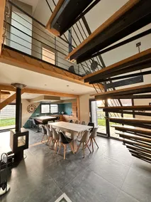 Charming wooden house in the countryside and surrounded by nature - Image 3