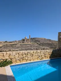 Stunning 5 bdrm Villa overlooking Ta Pinu Basilica - Image 3