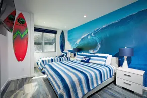 Modern Surf Themed Home - Heart of Gaslamp - Image 4