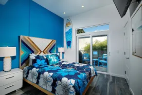 Modern Surf Themed Home - Heart of Gaslamp - Image 3