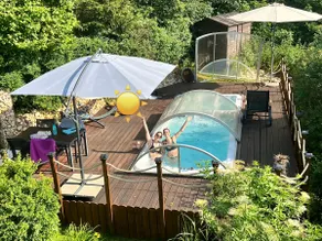 Beautiful apartment in an idyllic location with pool - Image 2