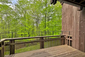 3BR valley-view condo near golf with deck - Image 3