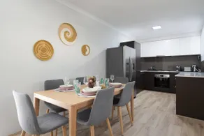 Modern Cozy spacious 3 bdrm 2bath,FREO,Parking,AC - Image 4