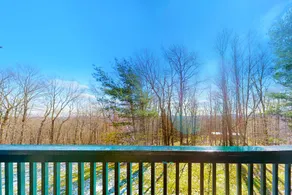 Inviting 2BR Mountainview | Balcony | Pool - Image 4
