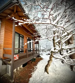 Riverside Cottage: Your Home Away From Home - Image 4
