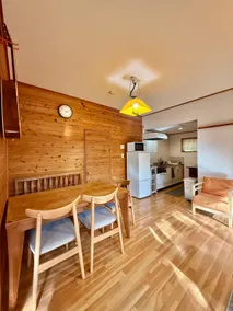 Riverside Cottage: Your Home Away From Home - Image 3