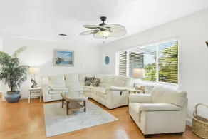 Trish's Beach Retreat with PoolSpa by Siesta Keys - Image 5