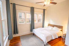Walk to Duke Campus! 3 Bedroom in Trinity Park! - Image 2