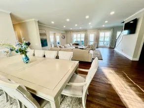 Lakehouse Retreat w/ Pool, Dock, Firepit, Hottub - Image 5