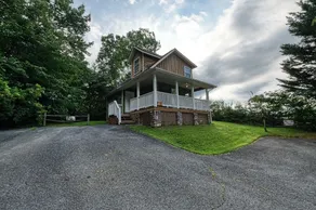Dog Friendly! Less than a 1 mile from Dollywood - Image 5