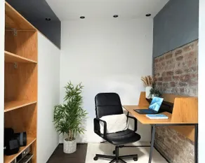 Cosy studio near Cardiff - Image 5