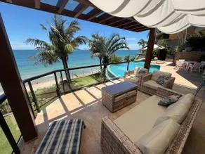 Panoramic Beachfront View, Up to 20 People - Image 5