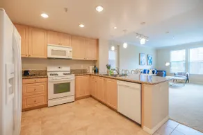 Near Irvine Spectrum 2 Bedroom/2 Bathroom APT - Image 2