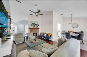 Cozy & Comfy 3 bedroom residential home - Image 2