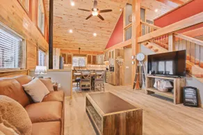 Serene and cozy updated log cabin in the woods - Image 4