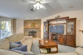 Waterfront Lake Hartwell Home w/ Dock & Fire Pit - Image 5