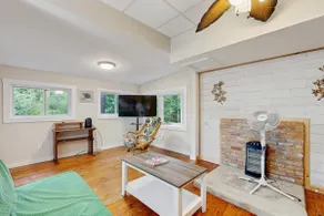 1BR Lakefront Dog Friendly | Dock - Image 3