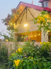 Viva Villa - Image 5