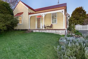 Rustic charm in the heart of spa country - Image 2