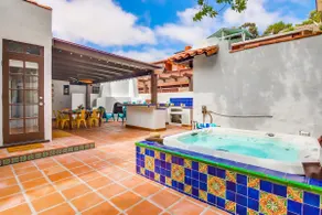 Casa Mariposa |3BR Charming Old Town Home +Hot Tub - Image 2