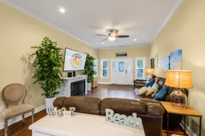4BD Pet Friendly-Private Pool and Hot Tub-Walk 2 Beach - Image 2