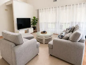 Elegant 3-Bedroom Condo in Lewes with Pond Views - Image 2
