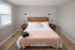 Charming Cottage Near Beach and Fenced Yard - Image 3