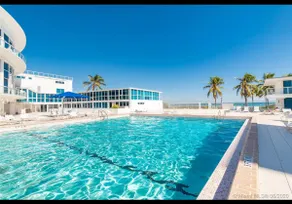 Spectacular views in Miami Beach Free parking - Image 2