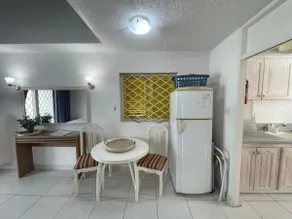 4 min drive to beach | studio apartment with pool - Image 5