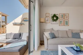 Christina, a charming apartment overlooking the sea - Image 2
